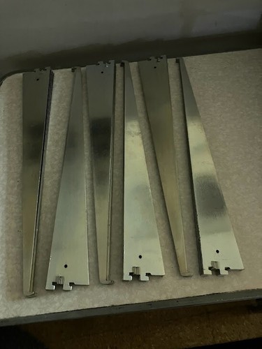 Used reeve slot - reeve, flat