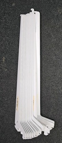 Single slot shelf brackets - single,